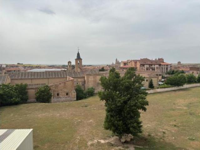 Piso en venta en La Albuera, Segovia
