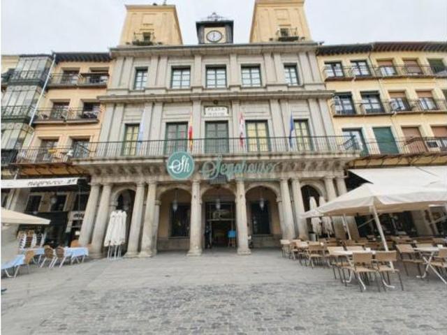 Piso en venta en Recinto amurallado, Segovia