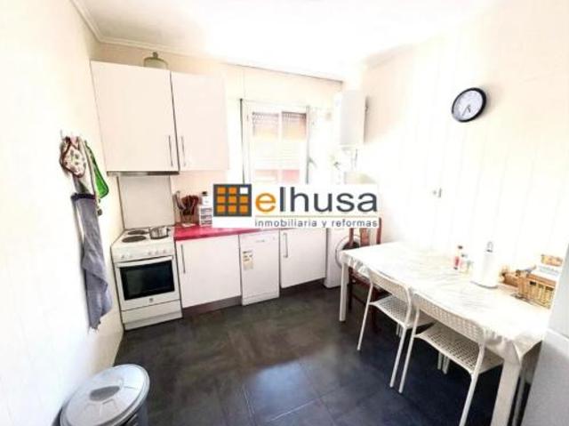 Piso en venta en Azeta, Sestao