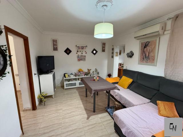 Piso en venta en Lora Del Río, Andalucía