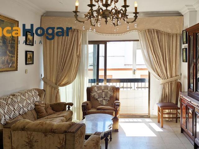 Piso en venta en Arahal, Andalucía