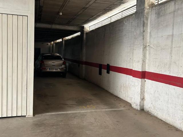 Piso en venta en Lora Del Río, Andalucía