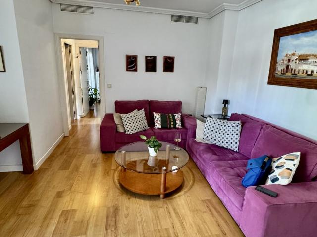 Piso en venta en Santa Eufemia, Tomares