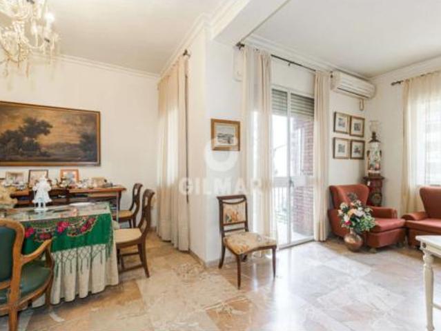 Piso en venta en Triana, Sevilla