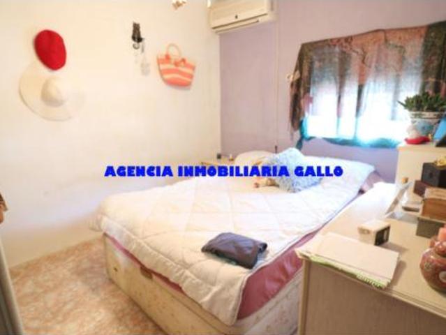 Piso en venta en Cerro-Amate, Sevilla