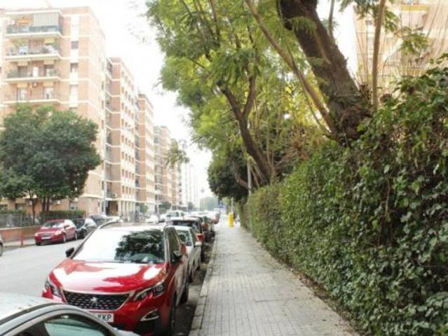 Piso en venta en Sevilla, Los Remedios