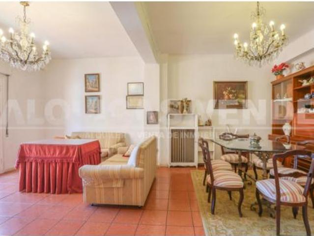 Piso en venta en Casco Antiguo, Sevilla