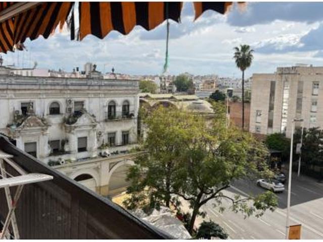 Piso en venta en Casco Antiguo, Sevilla