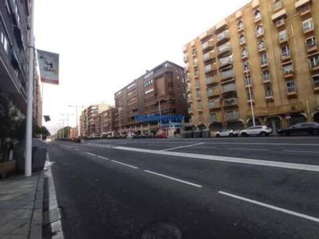 Piso en venta en Casco Antiguo, Sevilla