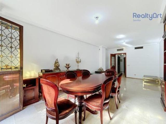 Piso en venta en Casco Antiguo, Sevilla