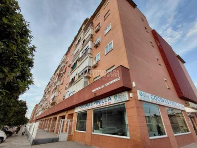 Piso en venta en Cerro-Amate, Sevilla