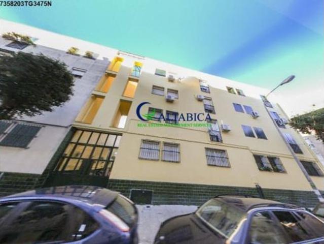 Piso en venta en Pino Montano, Sevilla