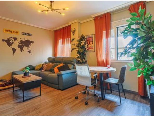 Piso en venta en Pino Montano, Sevilla