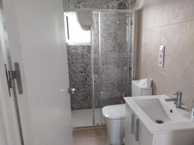 Piso en venta en Sevilla, Pío XII