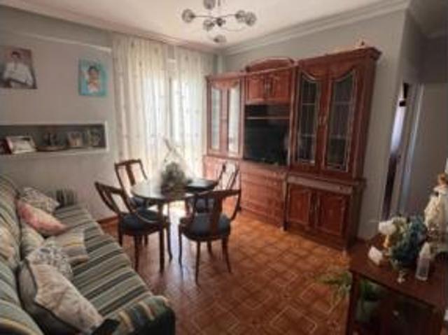 Piso en venta en Sevilla, Begoña-Santa Catalina
