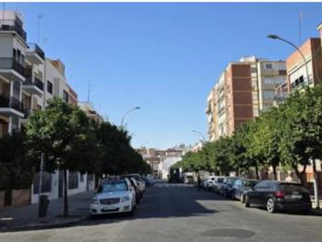 Piso en venta en San Pablo-Santa Justa, Sevilla
