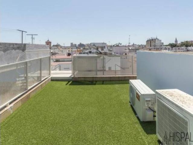 Piso en venta en Casco Antiguo, Sevilla