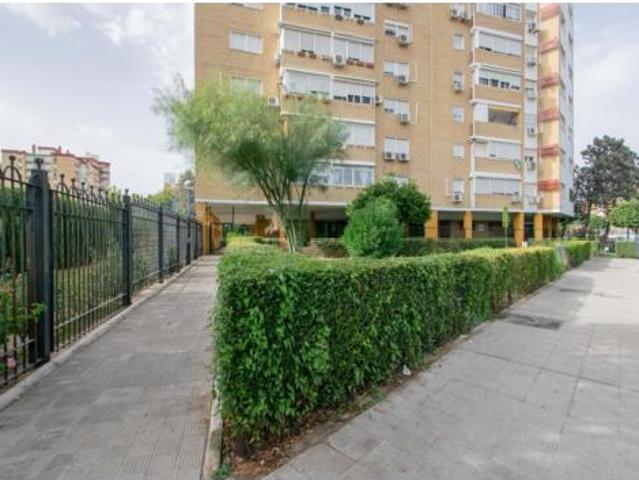 Piso en venta en Cerro-Amate, Sevilla