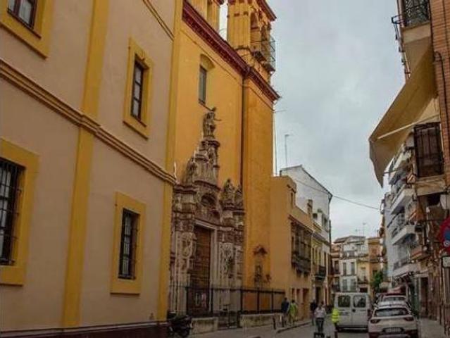 Piso en venta en Casco Antiguo, Sevilla