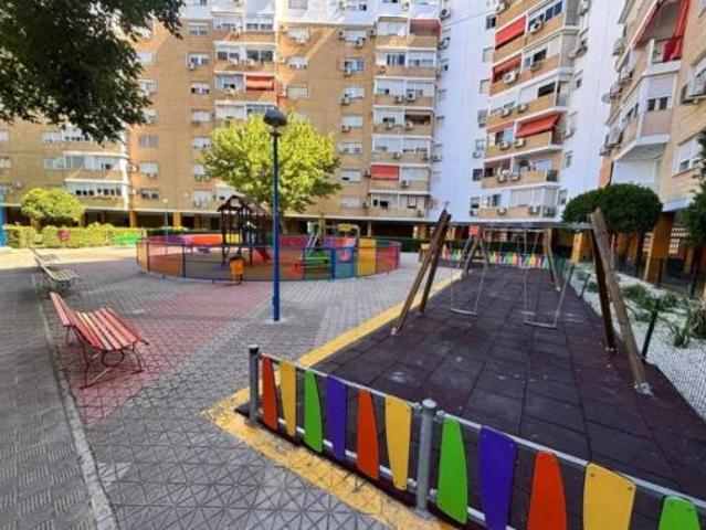Piso en venta en Cerro-Amate, Sevilla