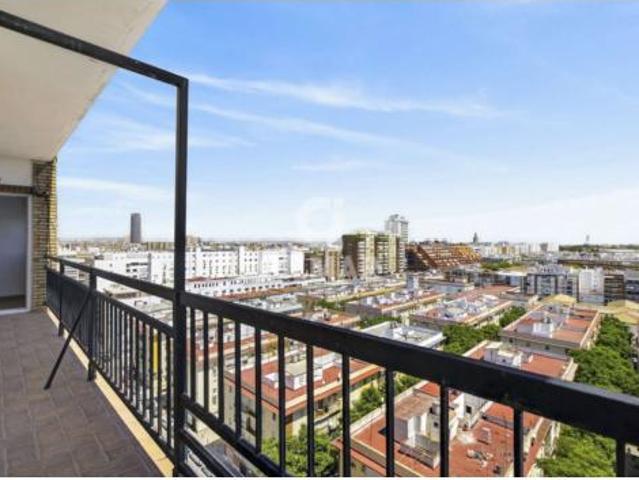 Piso en venta en San Pablo-Santa Justa, Sevilla