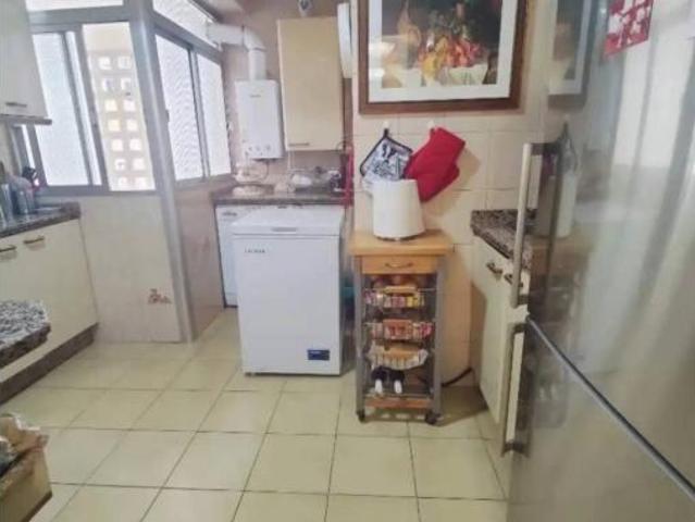 Piso en venta en Triana, Sevilla