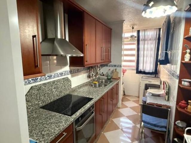 Piso en venta en Sevilla, Villegas