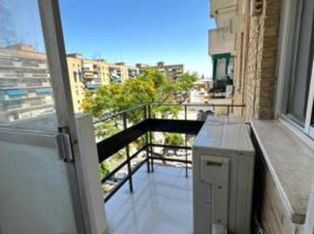 Piso en venta en Triana, Sevilla