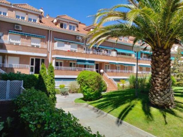 Piso en venta en Sevilla La Nueva, Madrid
