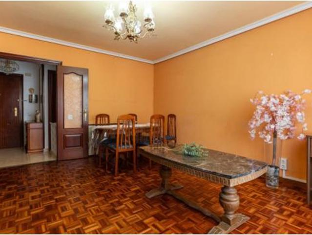 Piso en venta en El Parque, Siero