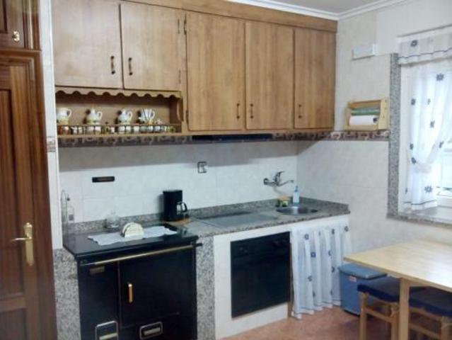 Piso en venta en Pumarabule, Siero