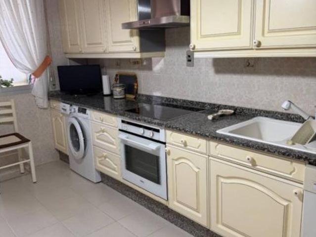 Piso en venta en Manduas, O Deza