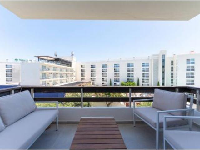 Piso en venta en Cala Bona, Llevant
