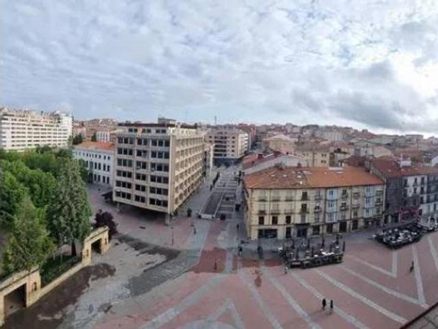 Piso en venta en Soria, Castilla y León