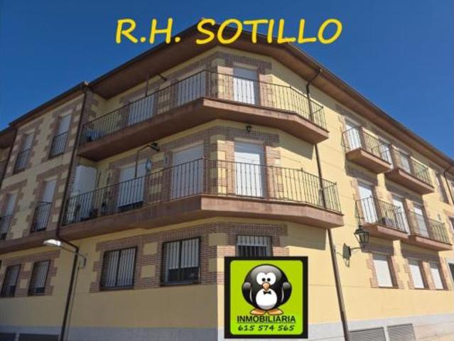 Piso en venta en Sotillo De La Adrada