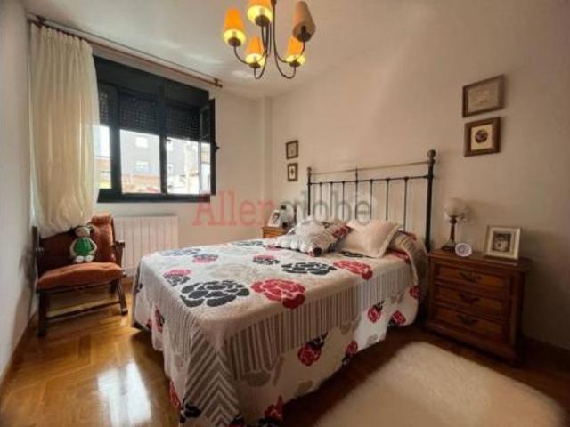 Piso en venta en Soto Del Barco, Asturias