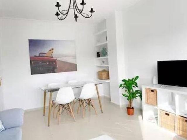 Piso en venta en Polígono Industrial La Vega, Tarifa