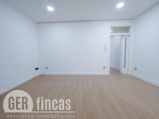 Piso en venta en Terrassa, la Maurina