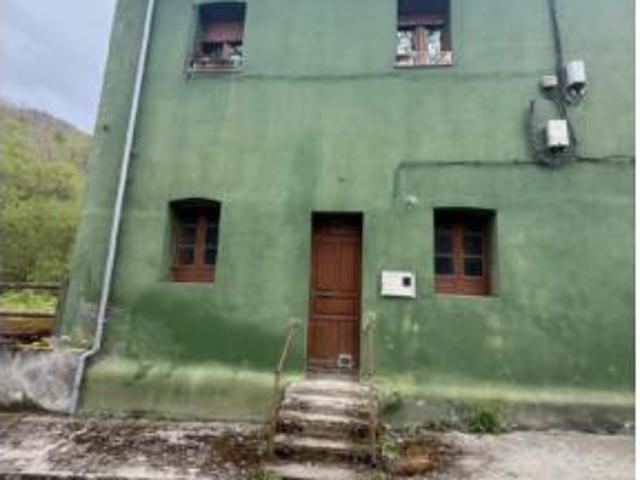 Piso en venta en Teverga, Asturias