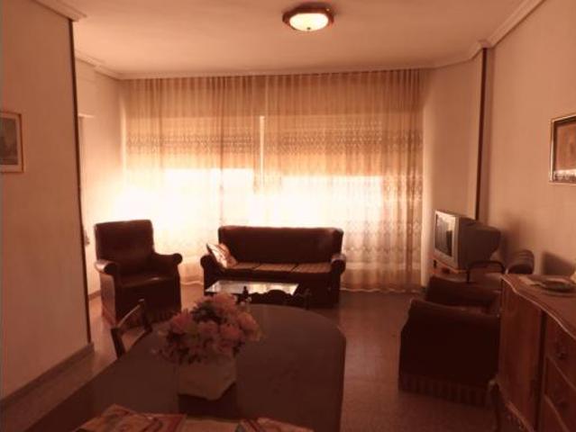Piso en venta en Tobarra, Albacete