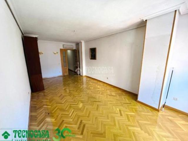 Piso en venta en Santa Bárbara, Toledo
