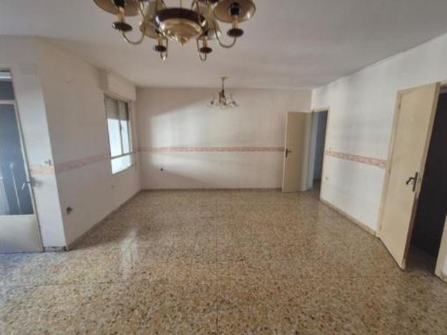 Piso en venta en Tomelloso, Castilla-La Mancha