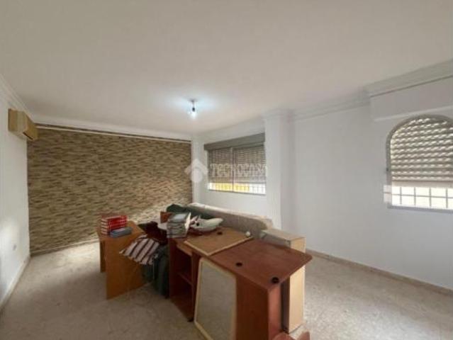 Piso en venta en Torreblascopedro, Andalucía