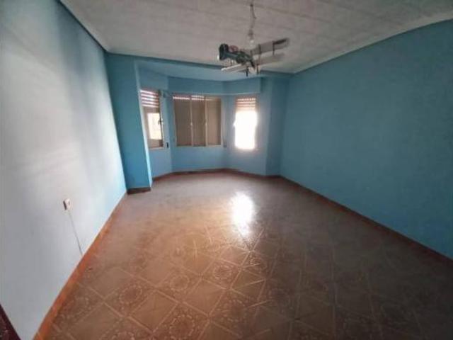 Piso en venta en Torre Del Campo, Andalucía