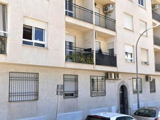 Piso en venta en Torre Del Campo, Andalucía