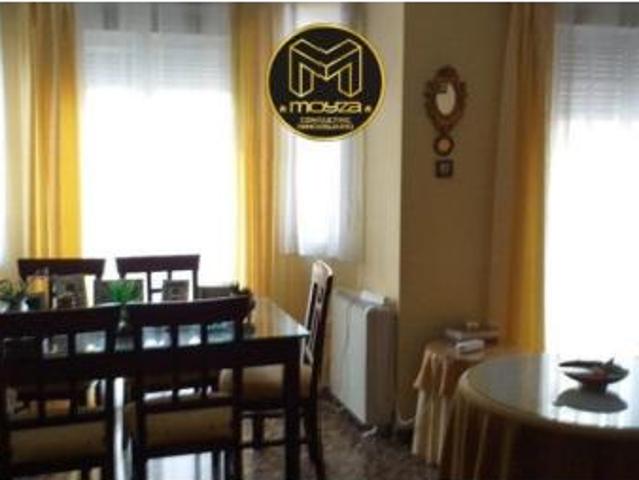 Piso en venta en Torre Del Campo, Andalucía