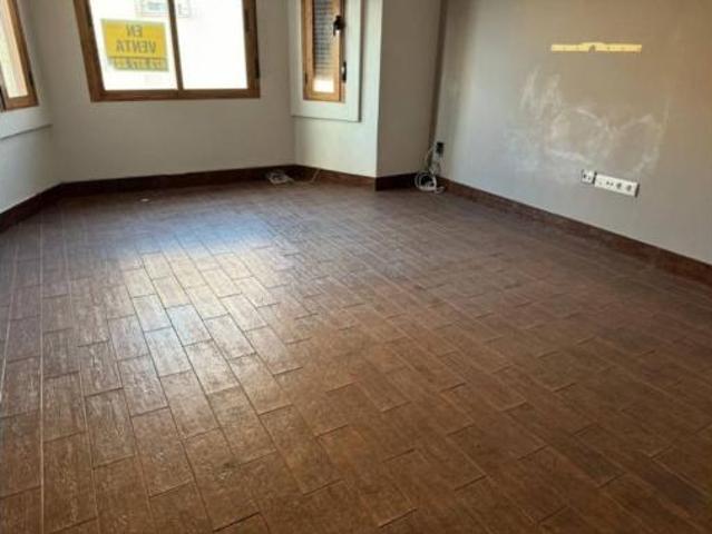 Piso en venta en Torre Del Campo, Andalucía