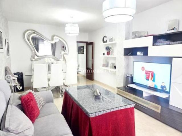 Piso en venta en Torre Del Campo, Andalucía