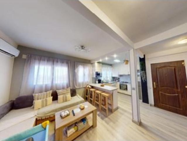 Piso en venta en Torrelaguna, Madrid