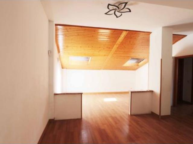 Piso en venta en Torrelaguna, Madrid